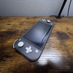 Nintendo Switch Lite *BUNDLE* (Gray)