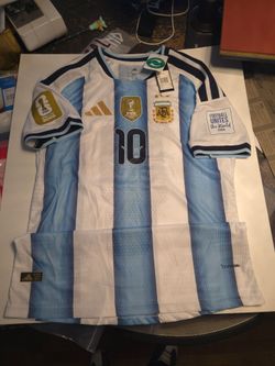 ARGENTINA MESSI or blank FANS 2026 WORLD CUP JERSEY $80 each ($50 no names) ARGENTINA HOME BLUE WHITE STRIPE W/FIFA GOLD PATCH & FINAL PATCH jersey