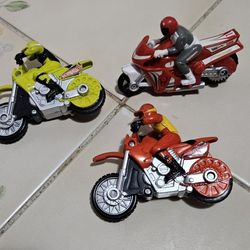 Mattel 2006 Hot Wheels Super Stunt Motorcycle Friction Drive Pull Back Trio