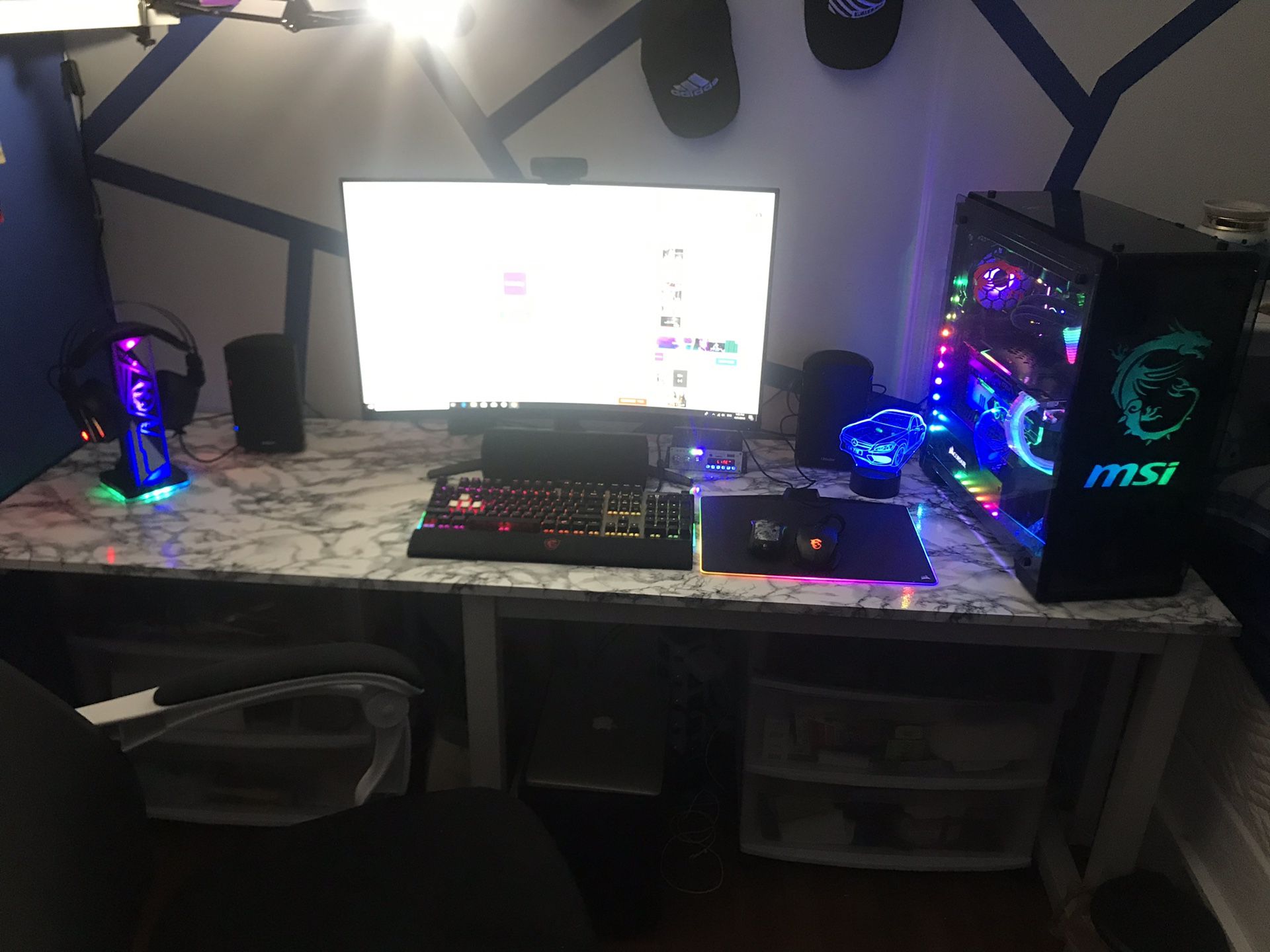 Gaming PC everything which table and chair all have box