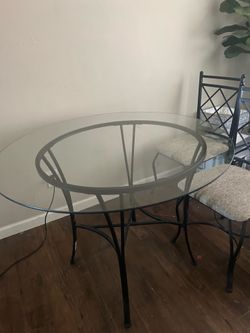 Glass Table with 4 chairs