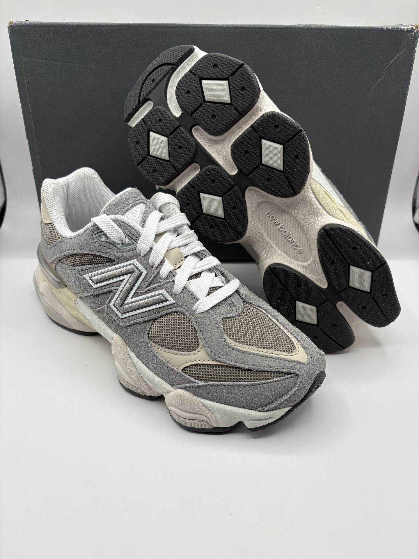 New Balance 9060 Grey Brown Sneakers Size 3.5Y / Fits Womens 5 New!