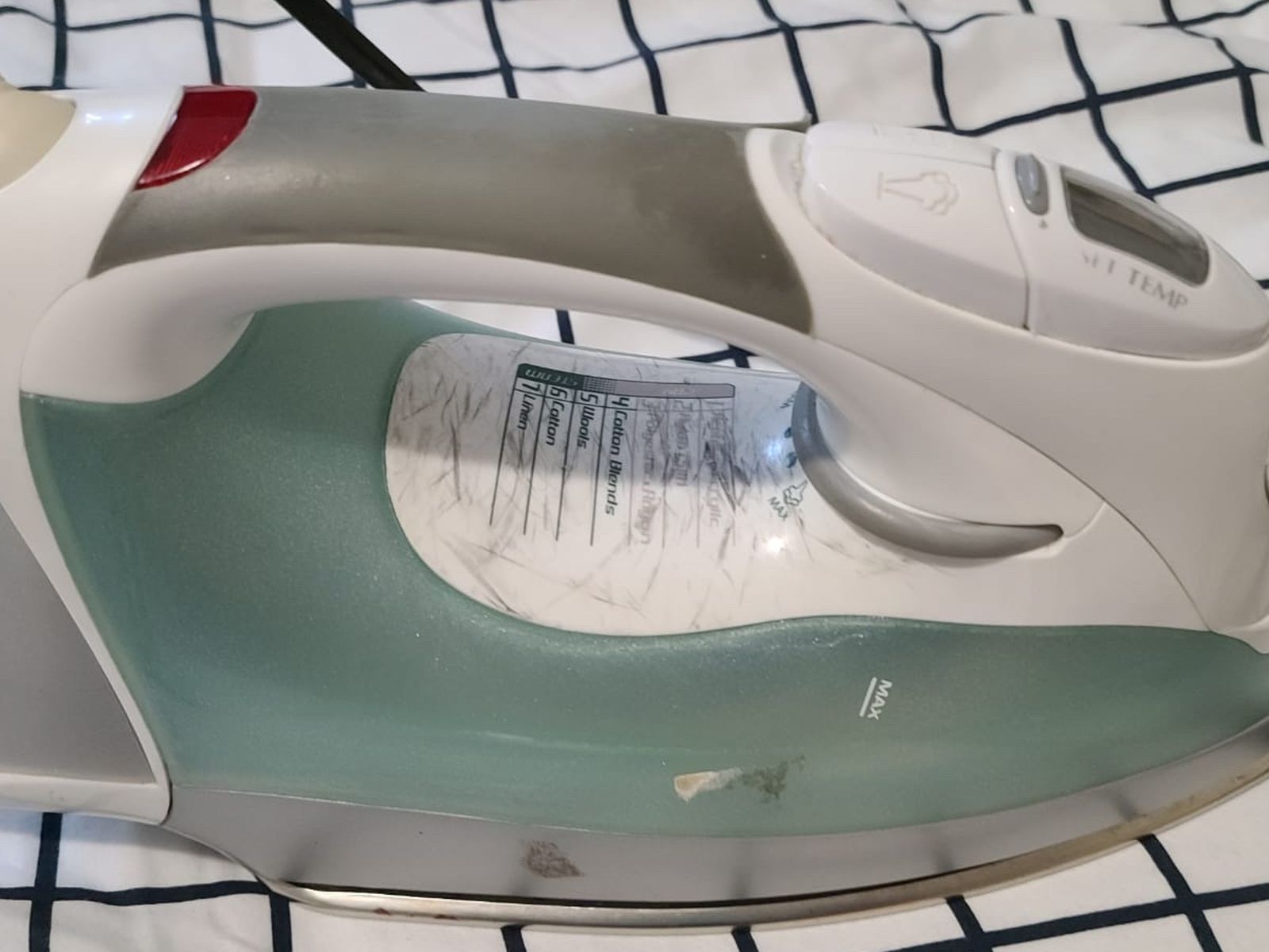 Steam Iron
