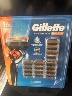 Gillette ProGlide 5 Plus Razor Cartridges. 16 cartridges with Comfort Boost Technology and 5 Ultrash