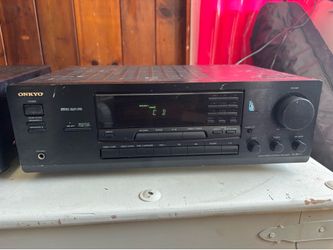 Yamaha RX-V375 Natural Sound AV Receiver