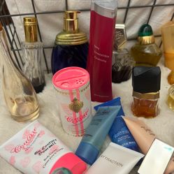 Assorted Vintage Perfume Bottles 