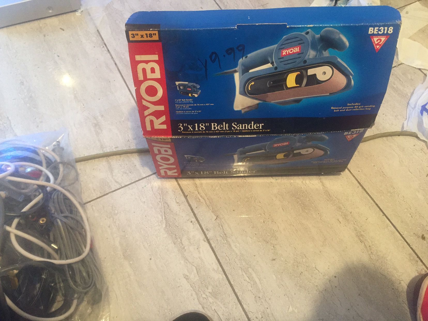 RYOBI 3/18 BELT SANDER