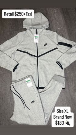Nike Tech Grey Set