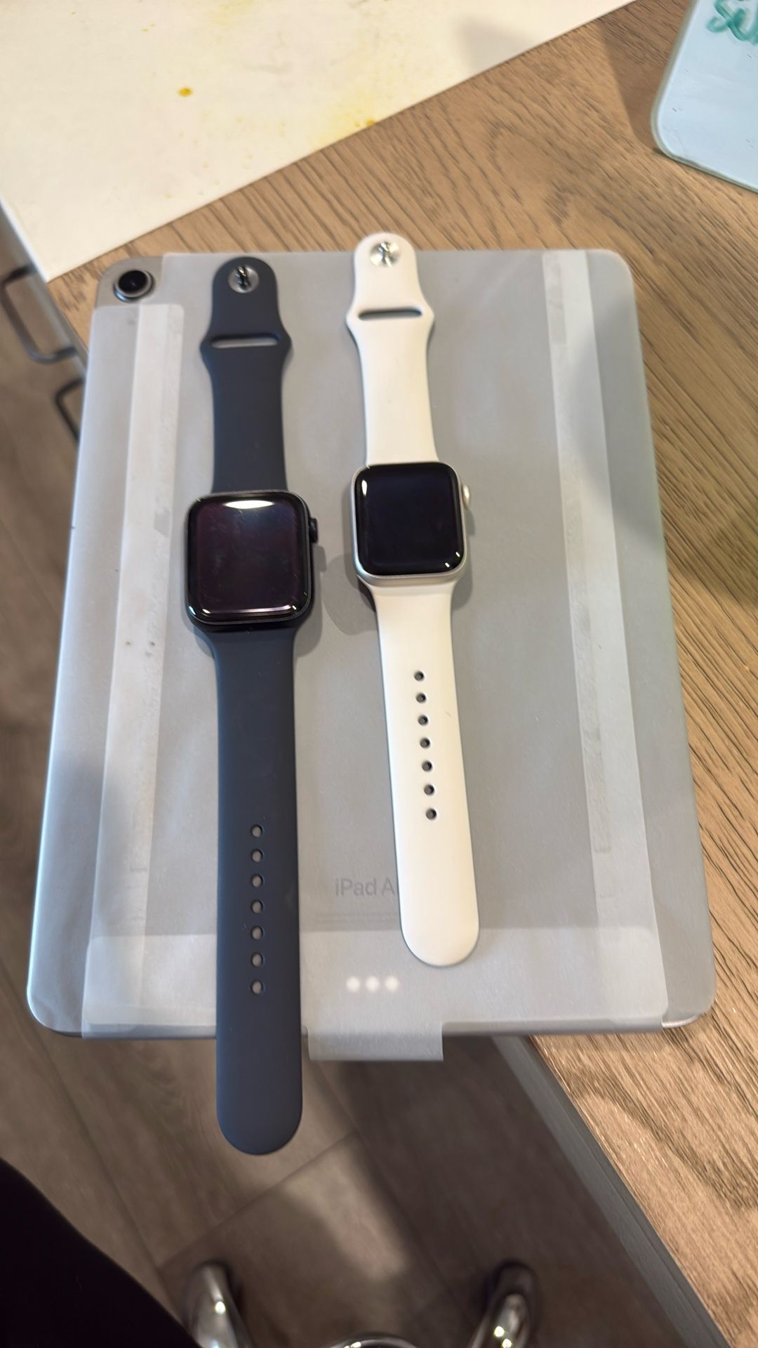 Apple Watches & iPad Air – Brand New – Solana Beach