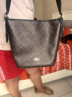 Coach cross over bag