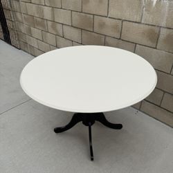 East West Furniture Dining Table - Round Kitchen Table Top w/Pedestal Base, Multi-Color 