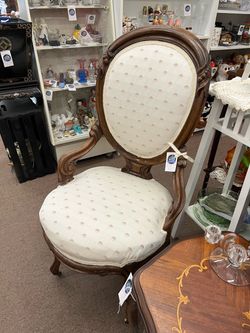 Victorian Chair w/ Wheels