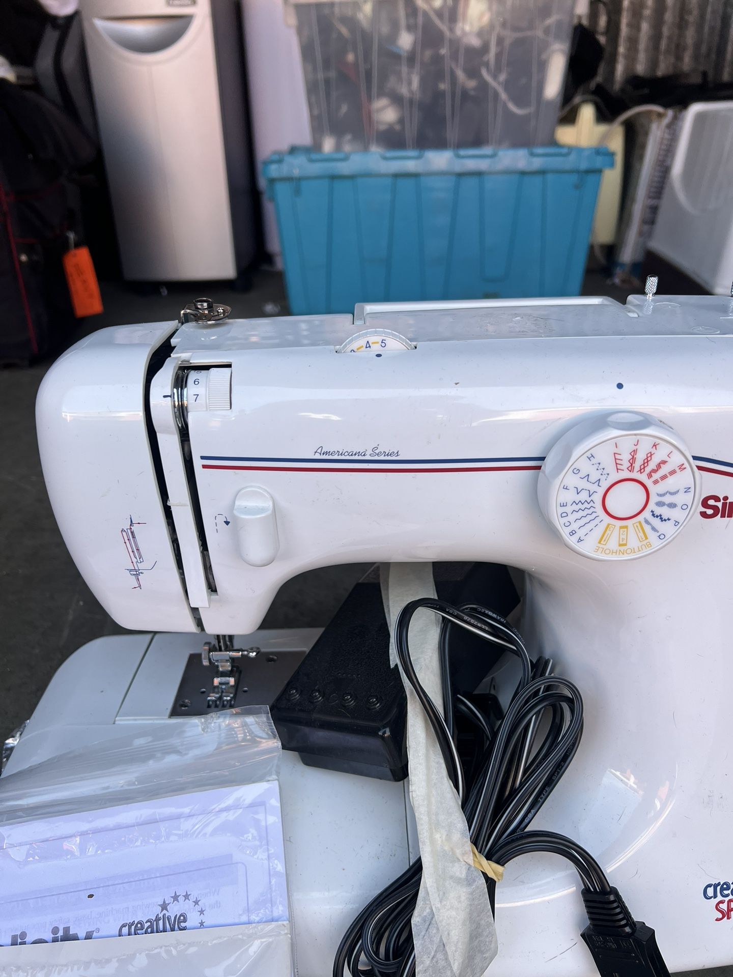 Simplicity Sewing Machine 