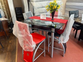 High table w/ 4 chairs black and red