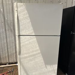 KENMORE REFRIGERATOR 