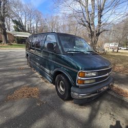 2000 Chevrolet Express