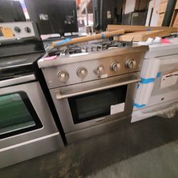 electric stove  Thor Kitchen