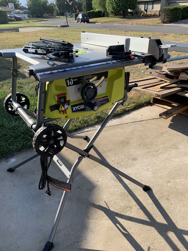 Ryobi 10 Inch Expanded Table Saw With 15 Amp Motor And Mobile Fold Up