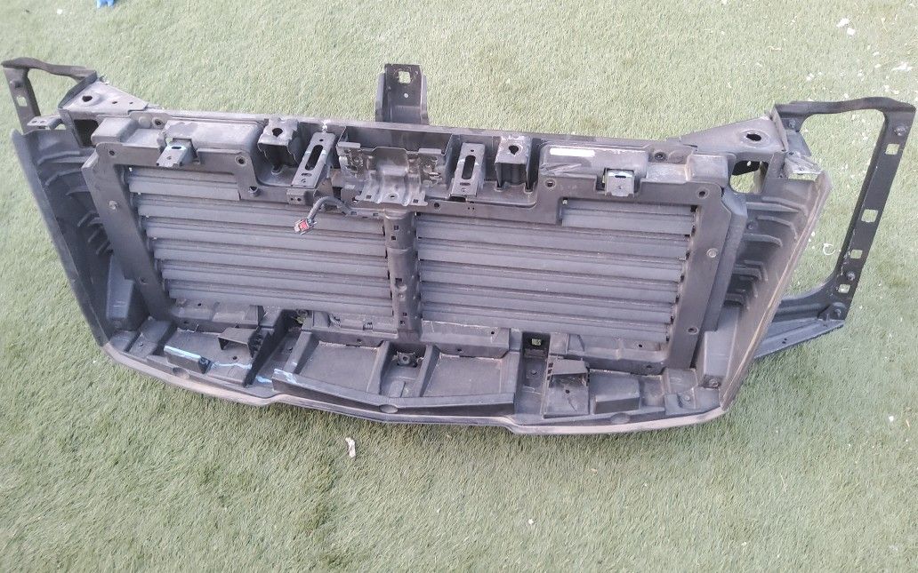 Escalade Radiator Support