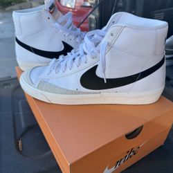 Nike Blazzers Men’s 10.5