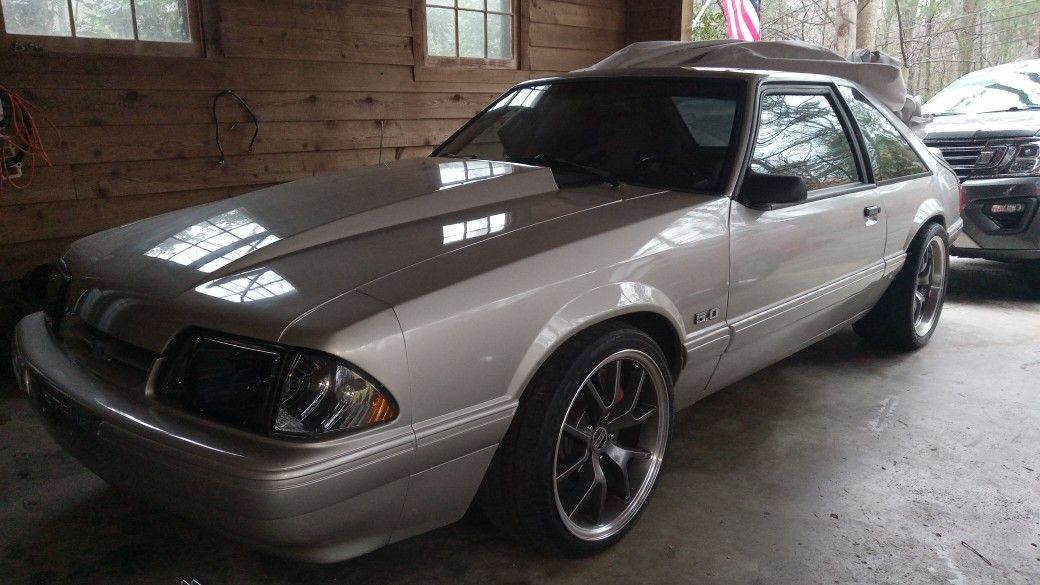 1992 Ford Mustang