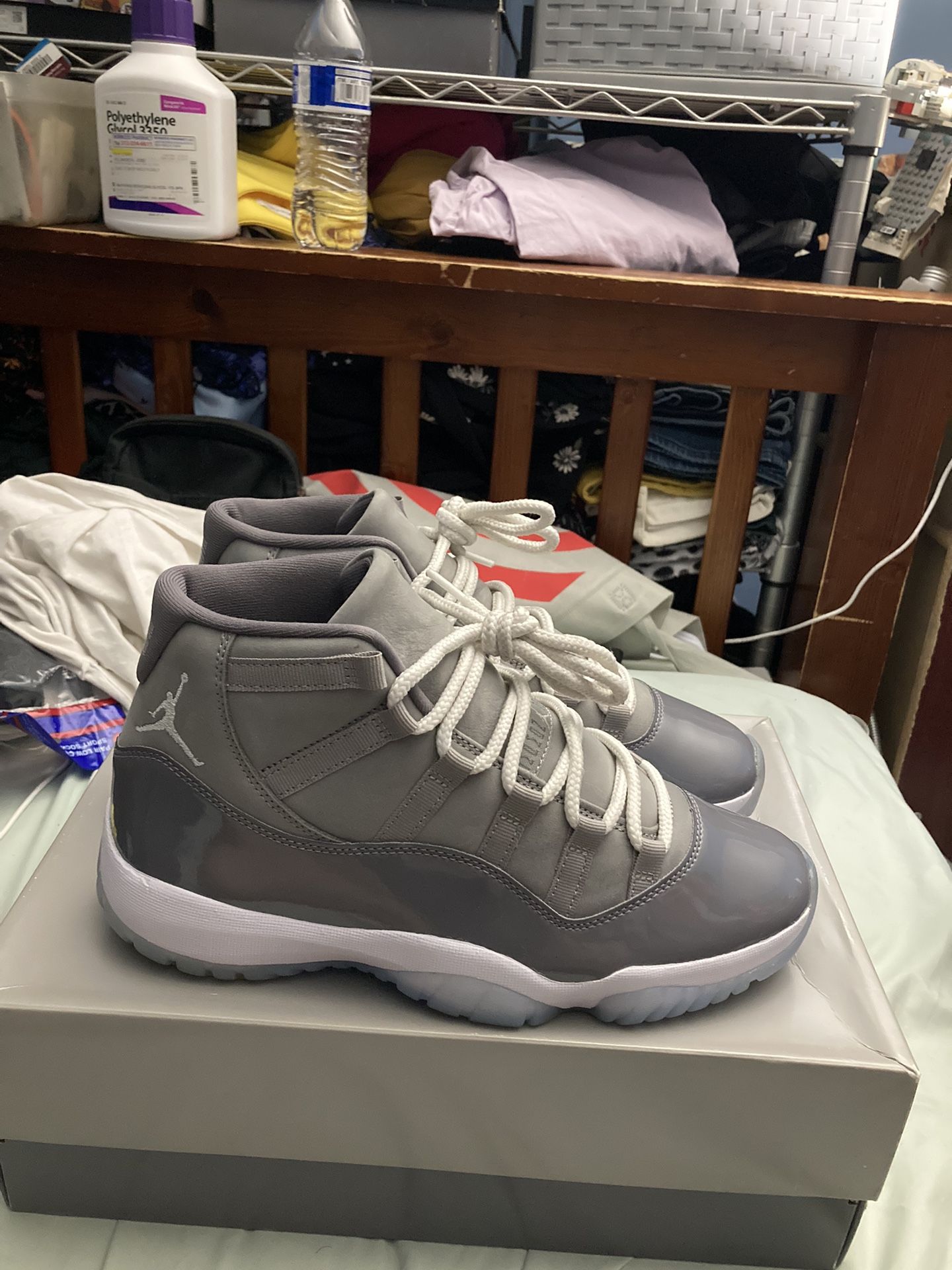 Jordan 11 Cool Grey Size 9.5