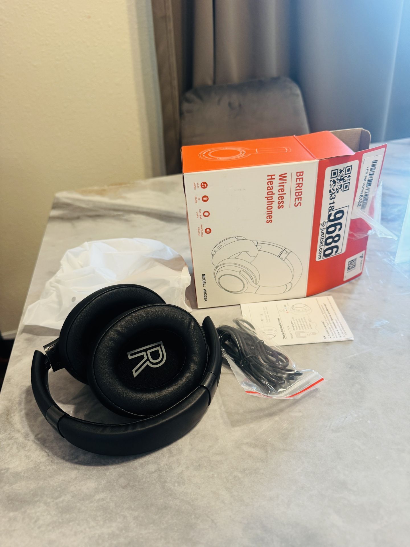 BERIBES Bluetooth Headphones Over Ear, 65H Playtime and 6 EQ Music Modes Wireless Headphones with Microphone, HiFi Stereo Foldable Lightweight Headset