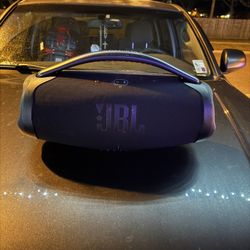 Jbl Boombox 3 Minimal Use, Great Condition