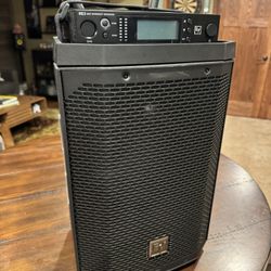 EV Everse 8 Battery-Powered PA Speaker w/ RE3-ND76 Wireless System 