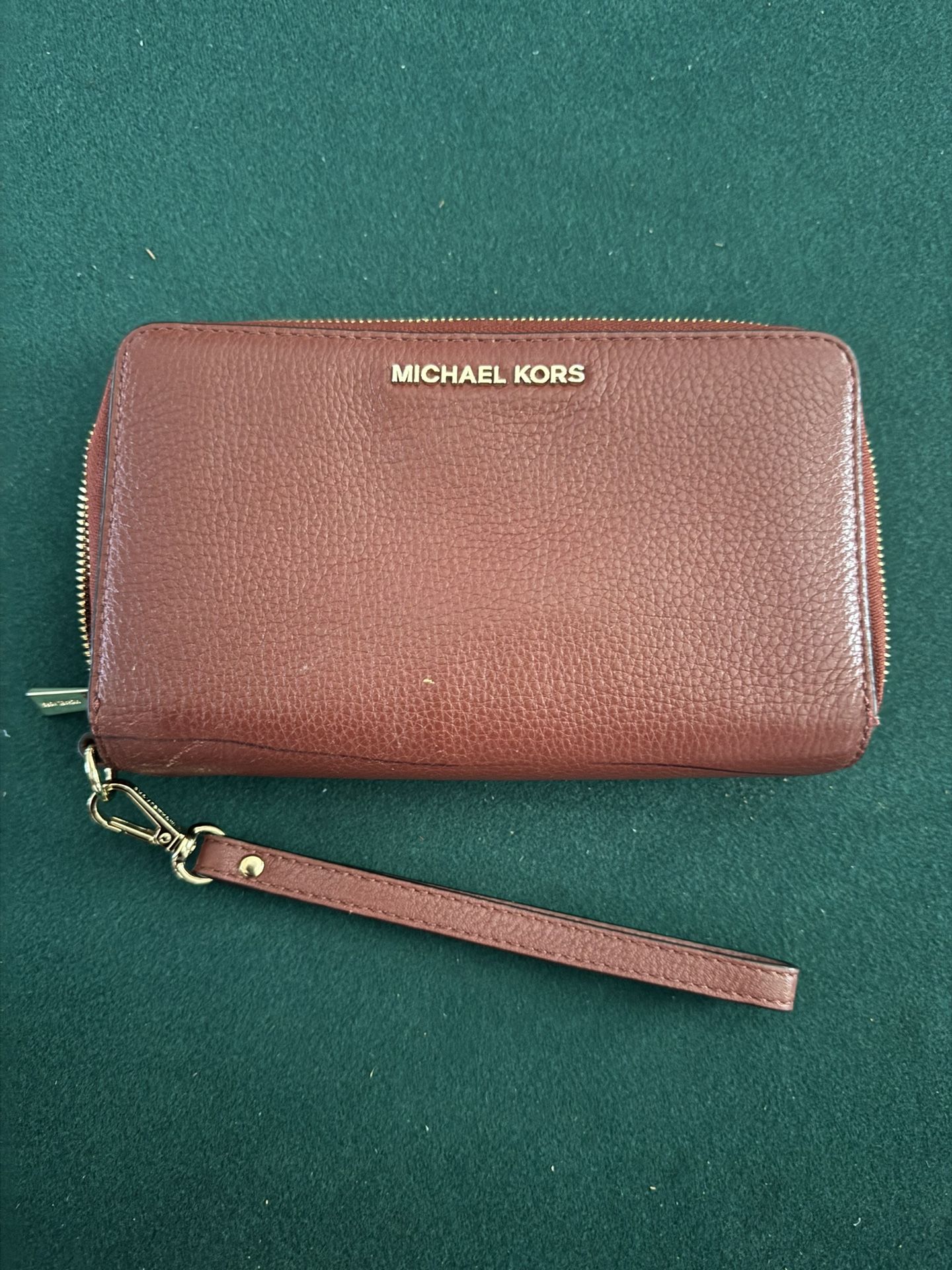 Michael Kors Zip Wallet (Burgundy) – Lots of Card Slots
