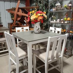 Dining Room Table Sets / Comedores 
