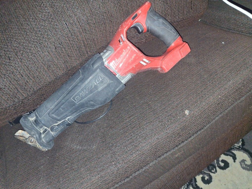 Milwaukee Sawzall/ Reciprocating Saw
