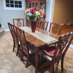 Classic Oak Wood Dining Table & Hutch