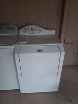 Washer maytag Neptune whit warranty $250