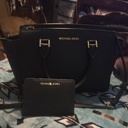Black Purse mk wallet
