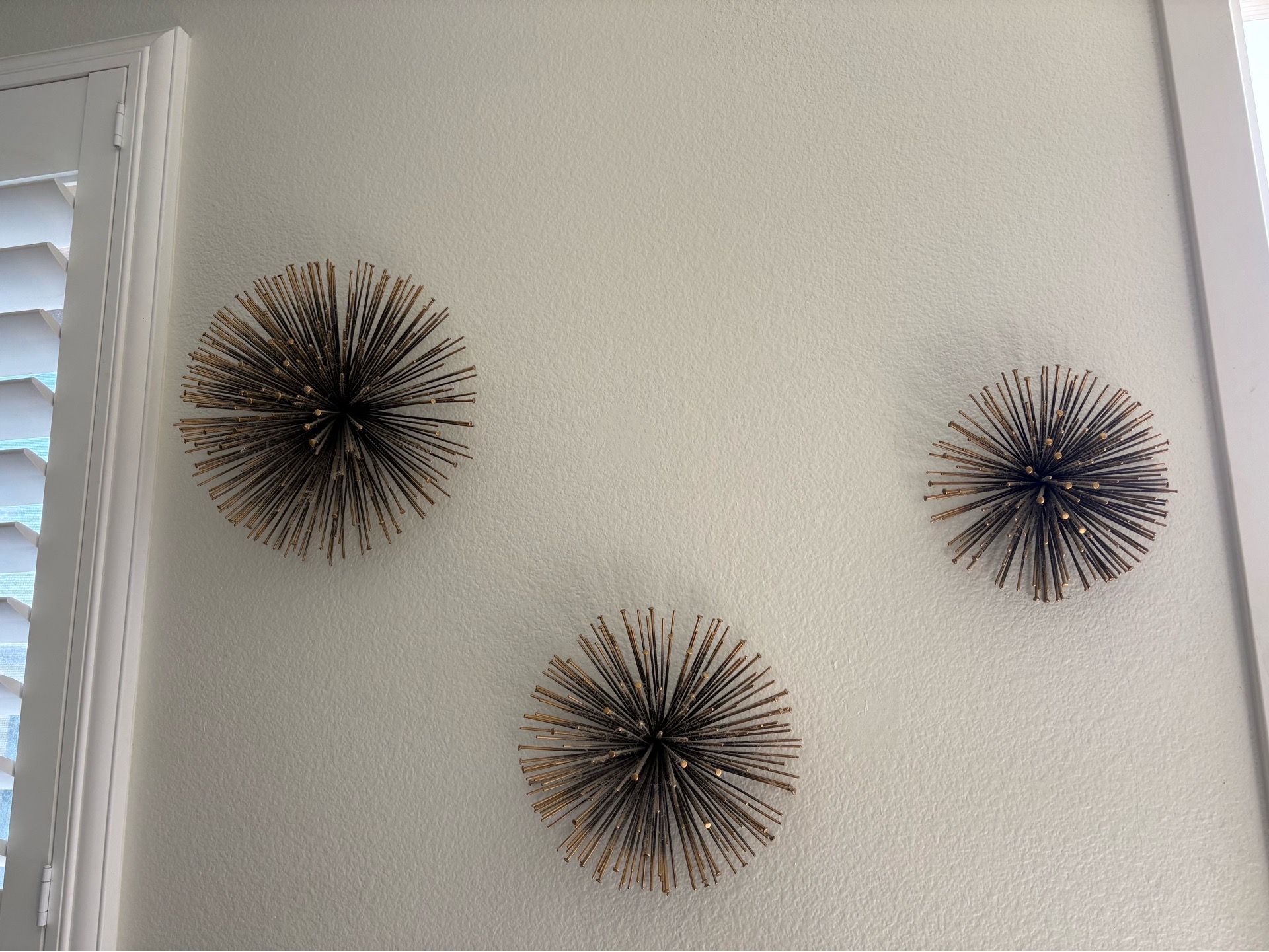 Sea urchin wall decor