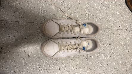 Size 11 Nike Shoes