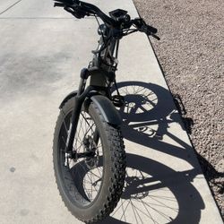E Bike Aventon Aventure 2