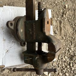 Swivel Vice With anvil