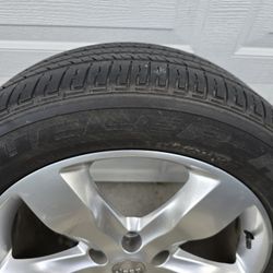 Jeep Grand Cherokee Wheel and Tire