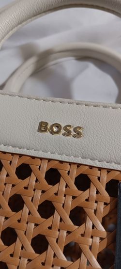 Buel bolso de mujer  de marca Okey  Personas Serias Okey Gracias  se vale ofrecer Okey