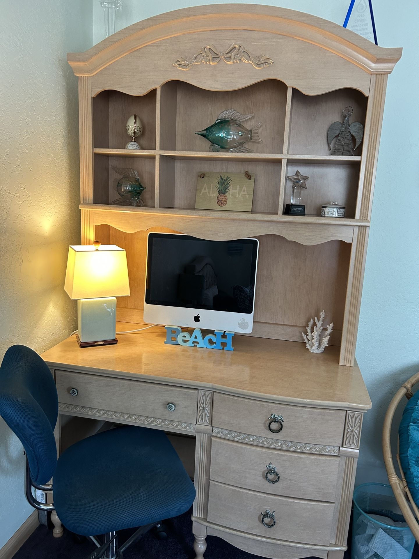 Desk, Hutch, & Chair