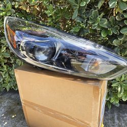 Ford focus ST xenon headlight