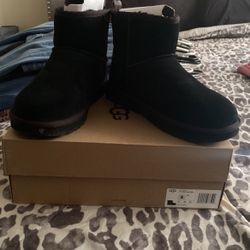 Uggs Size 8