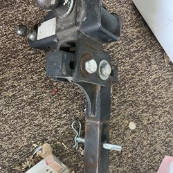 Heavy Duty-Trailer Hitch (PRICE REDUCED)
