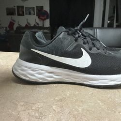 Nike Running Shoes 
