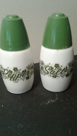 Vintage Pyrex salt and pepper shakers