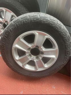 P275/65R18