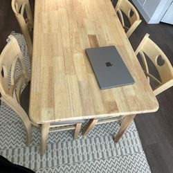 Natural Wood Table And Chairs