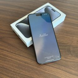 iPhone 15 Pro Max – 256GB – Blue – Unlocked - Excellent Condition